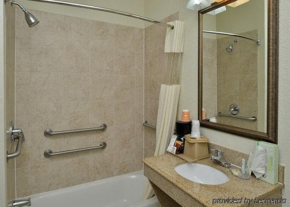 Suburban Extended 2* Beaumont